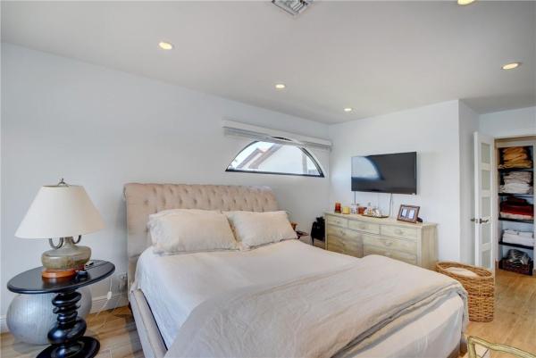 Villa Del Alto, 1005 Russell Dr #5, Highland Beach, Florida 33487, image 2