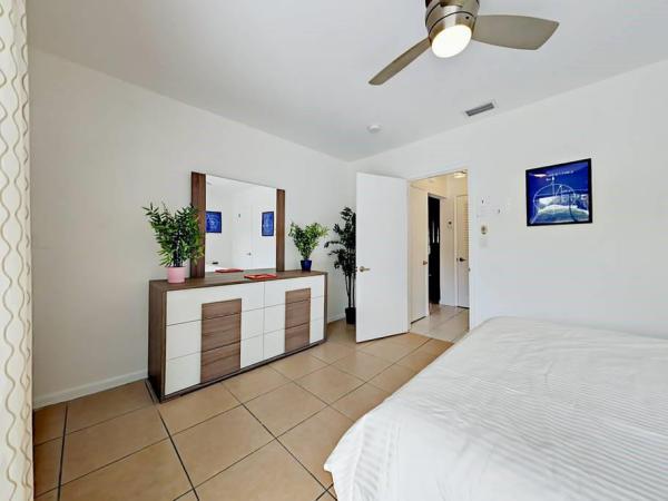 Hillbrook, 232 NW 23rd St #1-3, Wilton Manors, Florida 33311, image 2