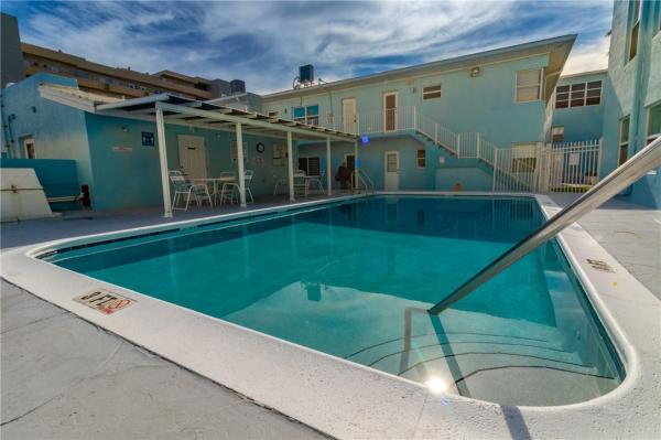 Windwood Seas, 326 Harrison St #201A, Hollywood, Florida 33019, image 1