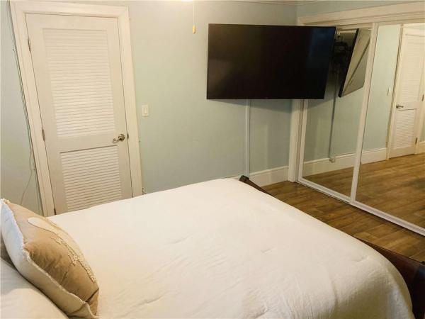Boca Islands, 398 SW 13th Pl, Boca Raton, Florida 33432, image 2