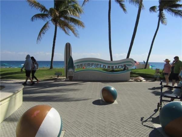Cambridge, 2119 Cambridge E, Deerfield Beach, Florida 33442, image 3