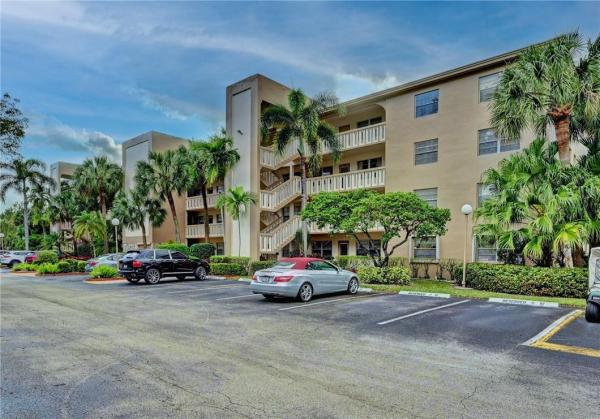 Bermuda Village, 1904 Bermuda Cir #H3, Coconut Creek, Florida 33066, image 1