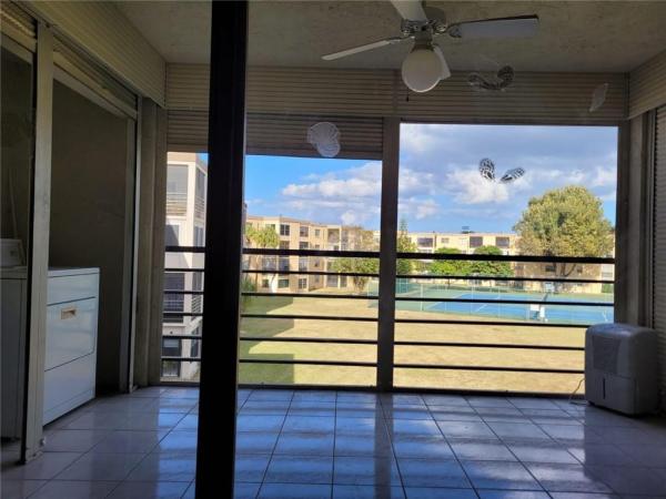 Isle Of Boca Dunes, 9300 SW 8th St #315, Boca Raton, Florida 33428, image 2