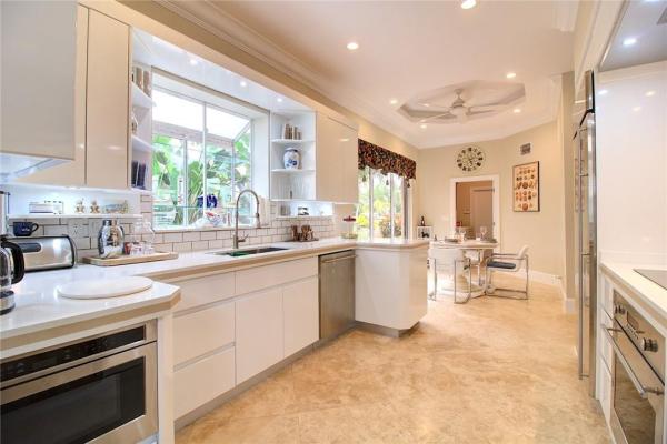 Villa D'Este, 654 Deer Creek Via Verona, Deerfield Beach, Florida 33442, image 2