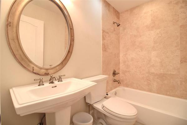 Villa D'Este, 654 Deer Creek Via Verona, Deerfield Beach, Florida 33442, image 3