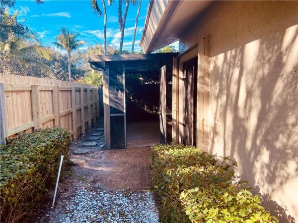 Sierra Del Mar, 7755 E Kenway Pl, Boca Raton, Florida 33433, image 1