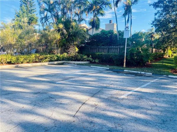 Sierra Del Mar, 7755 E Kenway Pl, Boca Raton, Florida 33433, image 2