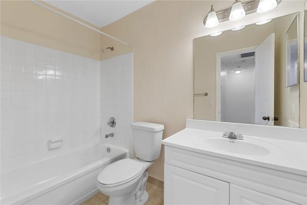 Valencia Village, 43 Madrid Ln #6-16, Davie, Florida 33324, image 1