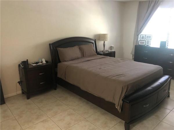 Bent Tree Gardens West, 9810 Pineapple Tree Dr #210, Boynton Beach, Florida 33436, image 3