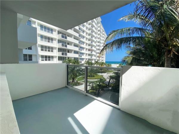 The Decoplage, 100 Lincoln Rd #521, Miami Beach, Florida 33139, image 3