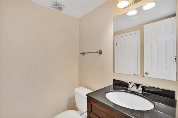 Manor Grove Village, 63 NE 20th Ct #5H, Wilton Manors, Florida 33305, image 2