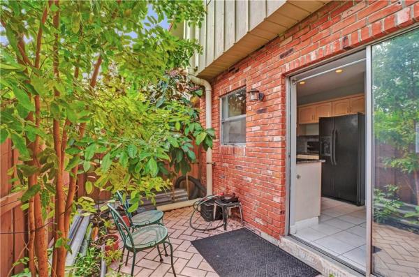Manor Grove Village, 63 NE 20th Ct #5H, Wilton Manors, Florida 33305, image 1