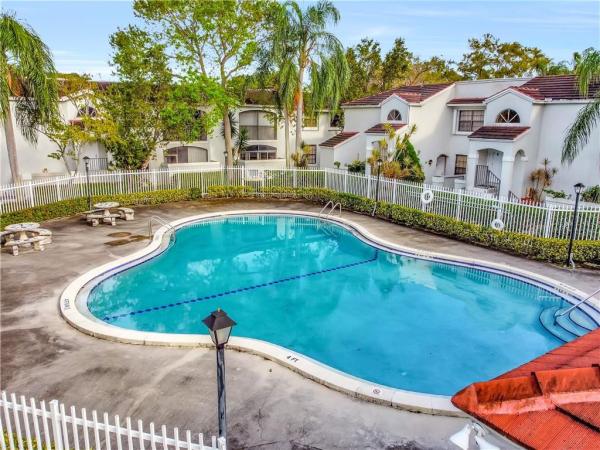 The Provinces Of Pierpointe At Pembroke Lakes, 11991 NW 11th St, Pembroke Pines, Florida 33026, image 1