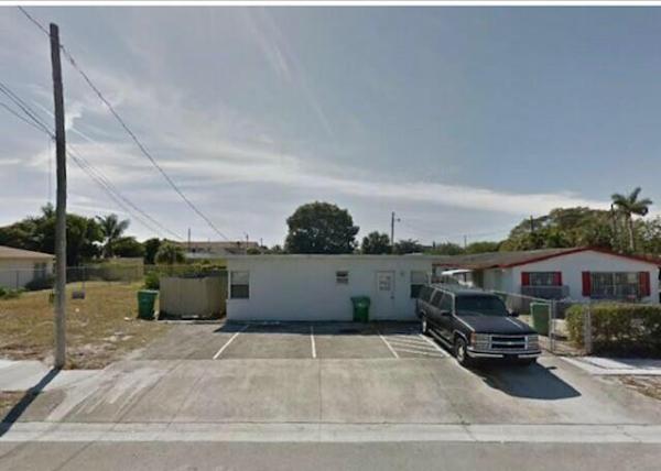 Inlet City, 657 W 7th St, Riviera Beach, Florida 33404, image 1