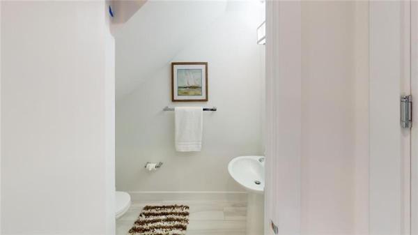 Village At Wilton Manors, 561 NE 21st Ct, Wilton Manors, Florida 33305, image 2