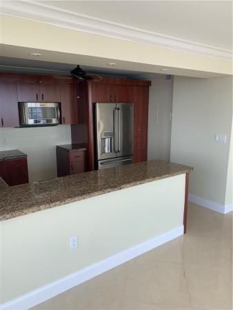 Commodore Plaza Tower, 2750 NE 183rd St #2303, Aventura, Florida 33160, image 1