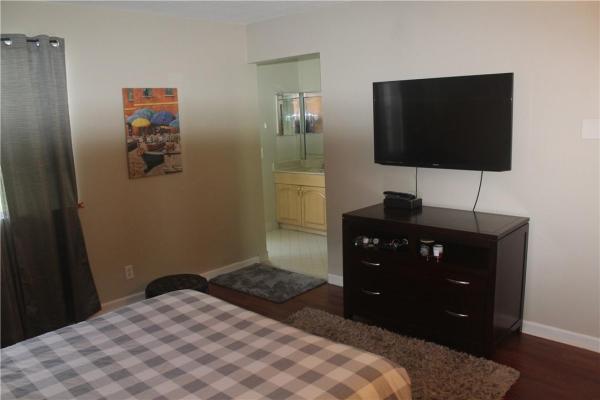 Plum At Boca Pointe, 6529 Via Regina, Boca Raton, Florida 33433, image 3