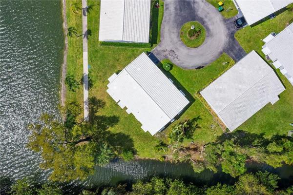 Sheridan Lakes Houses, 2400 Emerson Cir #182, Hollywood, Florida 33021, image 1