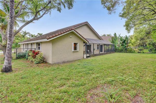 Oak Knoll Ridge, 2311 SW 98th Ter, Davie, Florida 33324, image 1