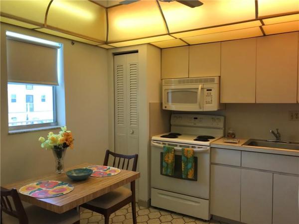 Poinciana By The Sea, 4629 Poinciana St #418, Lauderdale By The Sea, Florida 33308, image 2