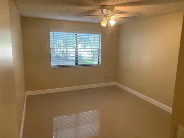 Summertree Village, 601 Ives Dairy Rd #104-8, Ives Estates, Florida 33179, image 1