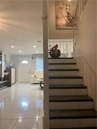 Palm Townhouse, 2200 Monroe St #31, Hollywood, Florida 33020, image 3