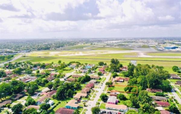 Venetian Gardens Acres, 15730 NW 38th Pl, Miami Gardens, Florida 33054, image 1