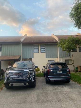 7901 NW 33rd St #4, Davie, Florida 33024, image 2