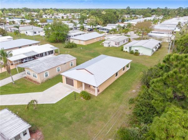 Spanish Lakes Country Club Village, 41 Grande Camino Way, Fort Pierce, Florida 34951, image 2
