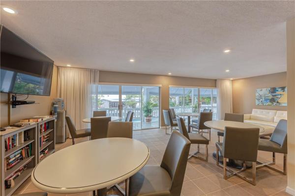 Winston House, 3050 NE 47th Ct #204, Fort Lauderdale, Florida 33308, image 3