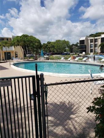 Boca Bayou, 6 Royal Palm Way #509, Boca Raton, Florida 33432, image 3