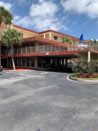 Isle Of Boca Dunes, 9233 SW 8th St #121, Boca Raton, Florida 33428, image 3