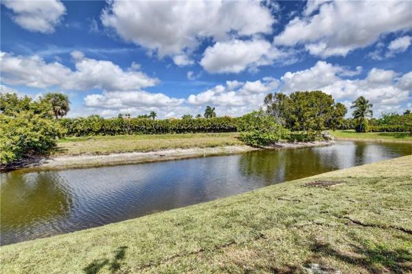 The Villas Of Waterberry, 10775 Waterberry Dr, Boca Raton, Florida 33498, image 1