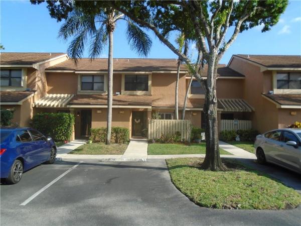 Golden Raintree 6, 3759 N Carambola Cir #3759, Coconut Creek, Florida 33066, image 1