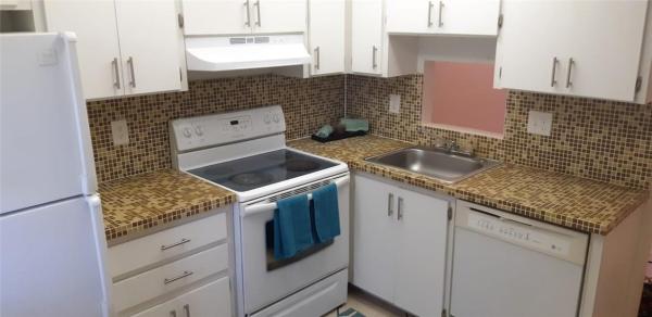 Gateland Village, 3777 NW 78th Ave #7F, Davie, Florida 33024, image 3