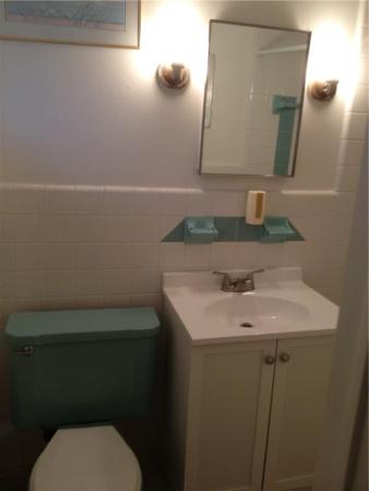 Park Manor, 501 W 25th St, Riviera Beach, Florida 33404, image 1
