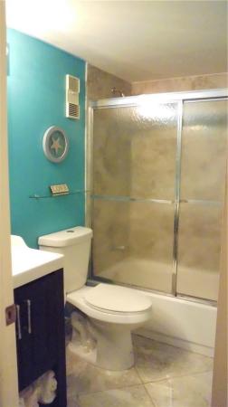 Sunrise Lakes 4, 2748 NW 104th Ave #409, Sunrise, Florida 33322, image 1
