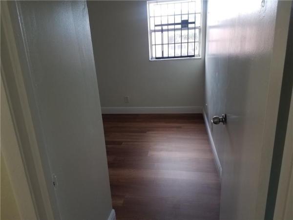Town & Country, 3734 NW 21st St #304, Lauderdale Lakes, Florida 33311, image 1