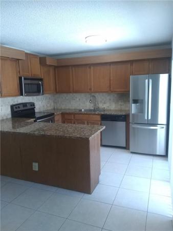 Camelot Gardens, 2590 Garden Ct #333, Cooper City, Florida 33026, image 2
