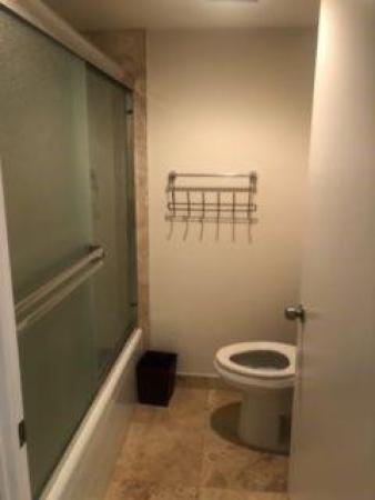 Waterview 2, 20515 E Country Club Dr #348, Aventura, Florida 33180, image 1