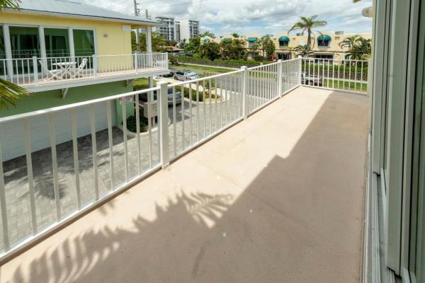 Lighthouse Dunes, 3216 NE 16th St, Pompano Beach, Florida 33062, image 1