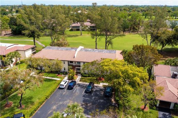 Glades Of Boca Lago, 21668 Arriba Real, Boca Raton, Florida 33433, image 1