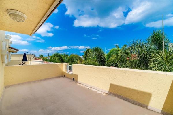 City View At Victoria Park, 909 NE 17th Way, Fort Lauderdale, Florida 33304, image 2