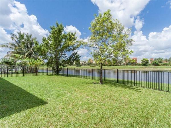 Terracina, 649 Gazetta Way, West Palm Beach, Florida 33413, image 3