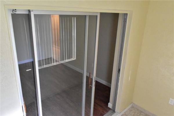 Romont South, 20310 NE 2nd Ave #17, Miami Gardens, Florida 33179, image 3