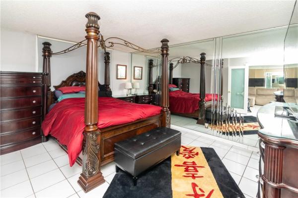 Royal Park, 110 Royal Park Dr #1B, Oakland Park, Florida 33309, image 1