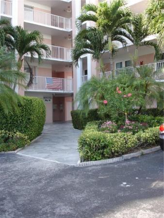 Sunrise Lakes 4, 2602 NW 103rd Ave #201, Sunrise, Florida 33322, image 1