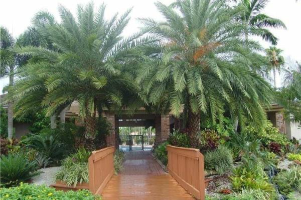 Embassy Courts, 10943 Chandler Dr, Cooper City, Florida 33026, image 1
