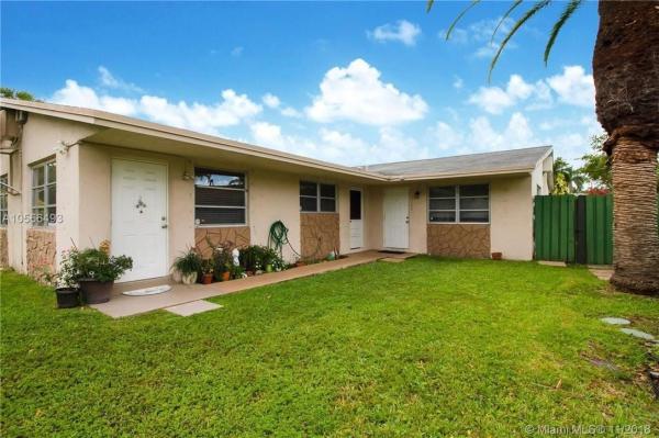 Flamingo Manors, 2124 N 14th Ave, Hollywood, Florida 33020, image 1