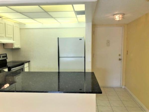 River Manor, 3002 NE 5th Ter #314, Wilton Manors, Florida 33334, image 2